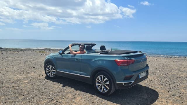 Foto 2 di enrico R. sul noleggio di una Volkswagen T-Roc Cabrio all’aeroporto di Fuerteventura (24/06/23)