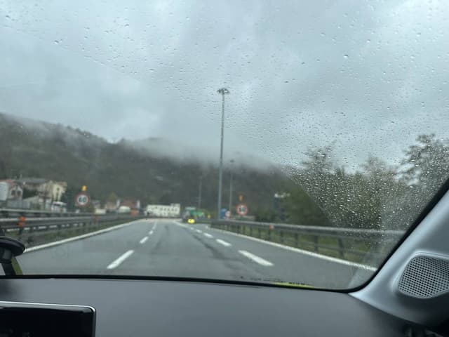 Photo 5 by Lior S. (11/1/25)