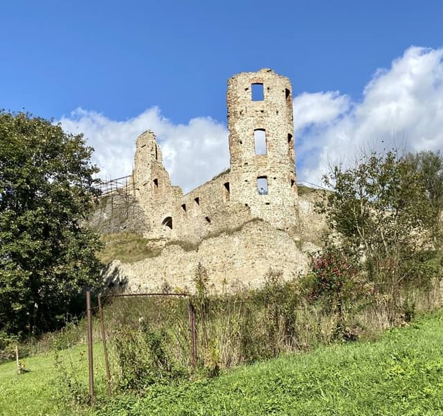 Photo 4 by Neil L. about renting a Volkswagen Golf at Krakow Airport (10/22/23)