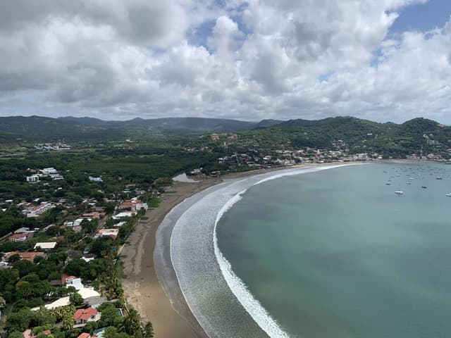 Photo 12 by Michal G. (11/15/25)