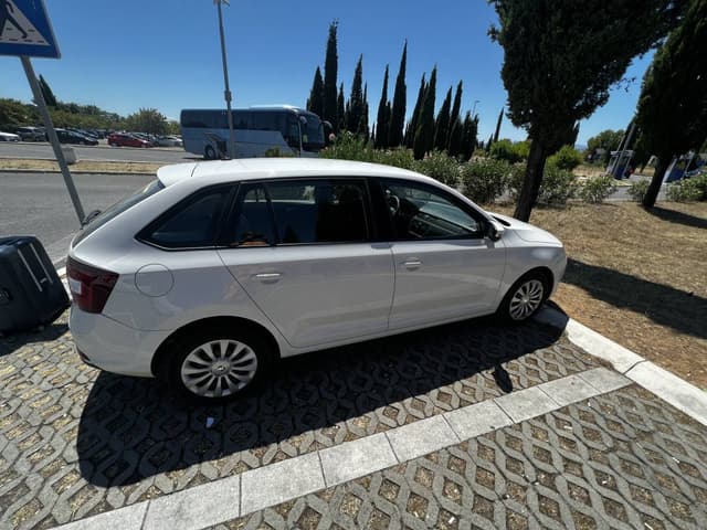 Billede af Dennis S. om at leje en Skoda Rapid i Podgorica (7/29/23)