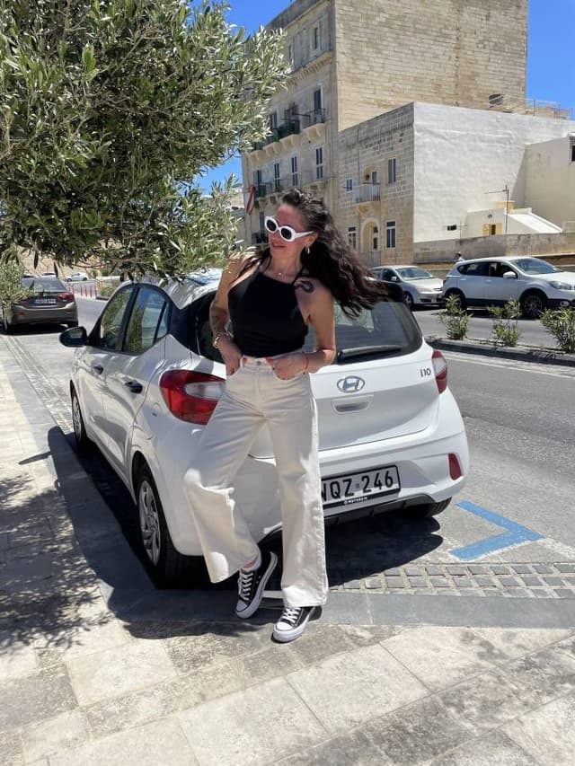 Фото 4 от Everita P. об аренде Opel Karl в аэропорту Мальты (08.05.23)