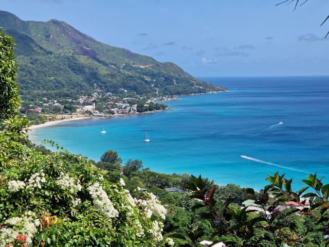 Photo 1 by Anne N. about hiring a Hyundai Grand i10 in the Seychelles (13/07/26)