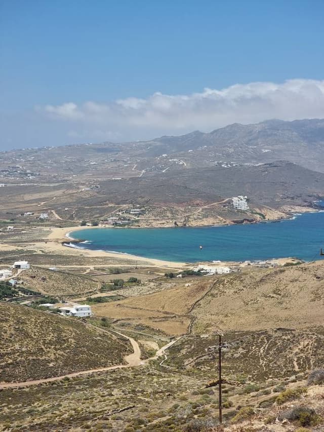 Foto 4 de Anabela M. sobre o aluguer de um Suzuki Alto no porto de Mykonos (08/06/23)
