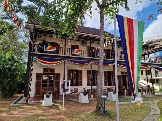 Photo 2 by Anne N. about hiring a Hyundai Grand i10 in the Seychelles (13/07/26)
