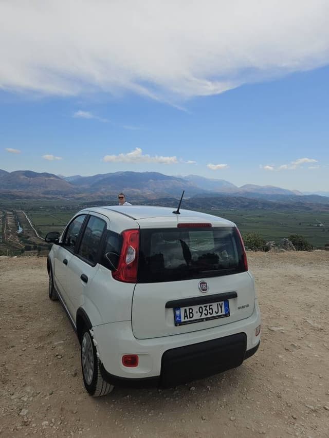 Foto 4 av Renno S. om att hyra en Fiat Panda på Tirana flygplats (25-08-11)