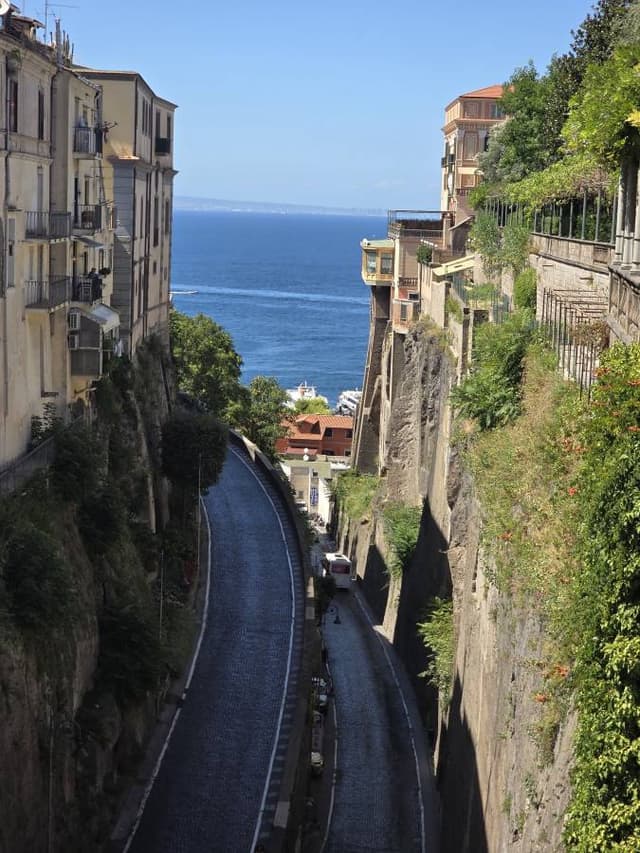 Photo by Andrius R. about renting a Peugeot 3008 in Italy (7/27/25)