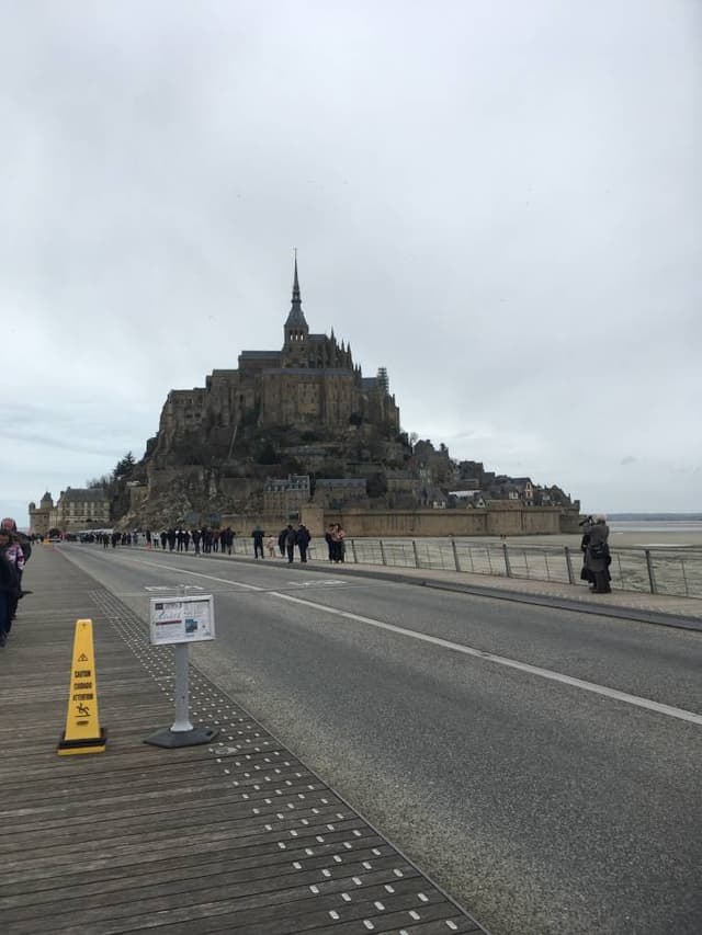 Foto 4 de Claudio P. sobre o aluguer de um Renault Twingo na estação ferroviária de Caen (08/01/23)