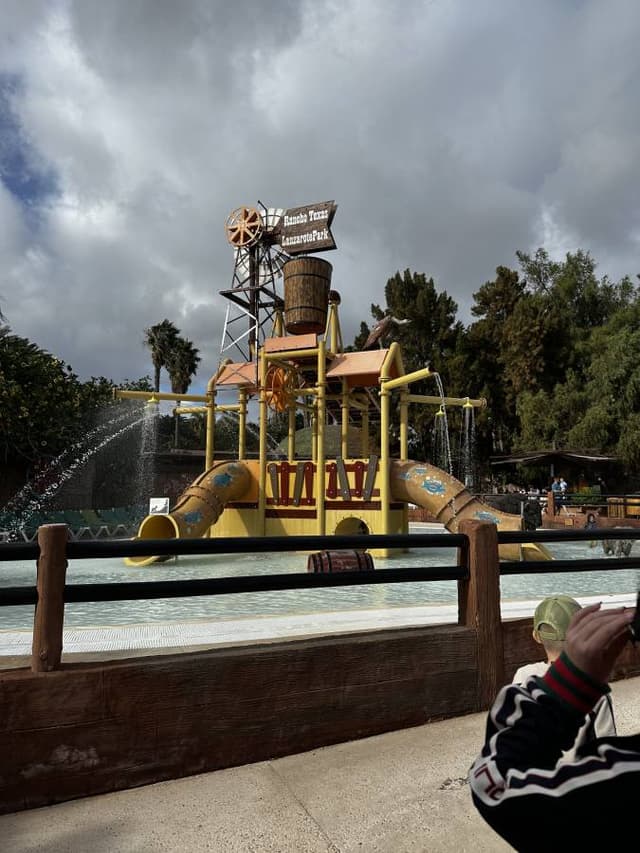 Photo 14 by Kestutis N. about hiring a Peugeot 2008 at Lanzarote Airport (03/01/26)