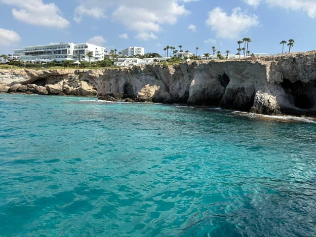 Photo 3 by luca P. about renting a Volkswagen Polo in Cyprus (8/25/25)