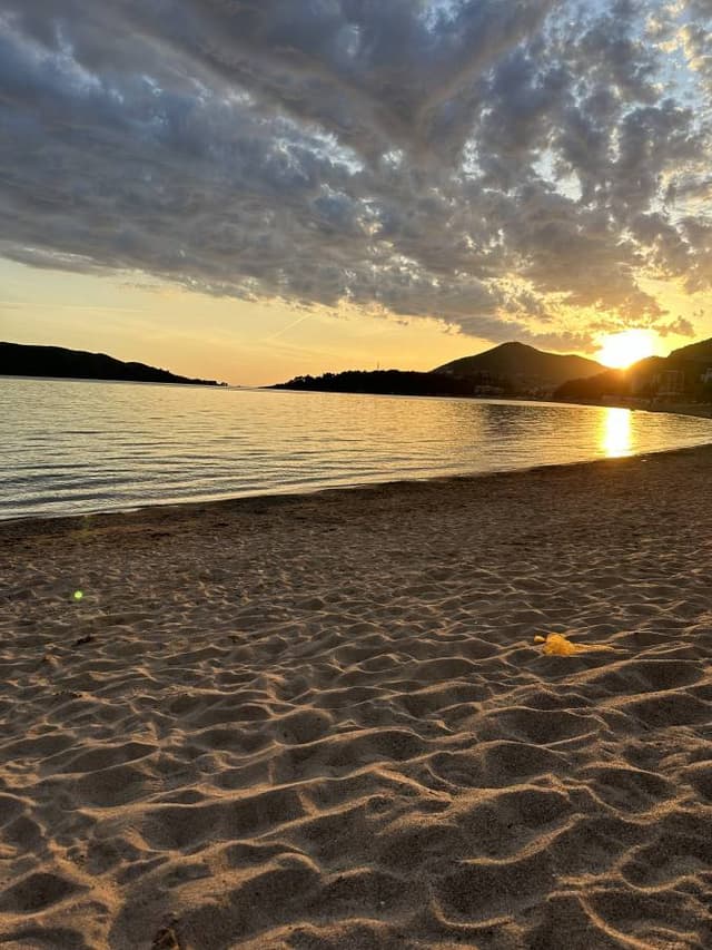 Photo 2 by Rodoljub K. about renting a Skoda Citigo in Tivat (4/22/25)
