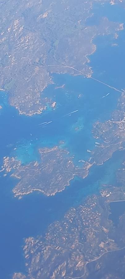 Photo 16 by Rafael S. about renting a Peugeot 208 at Alghero Fertilia Airport (12/24/23)