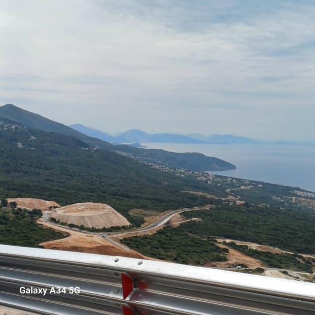Foto 6 van Wiljo D. over het huren van een Hyundai i10 op Tirana luchthaven (25-6-24)