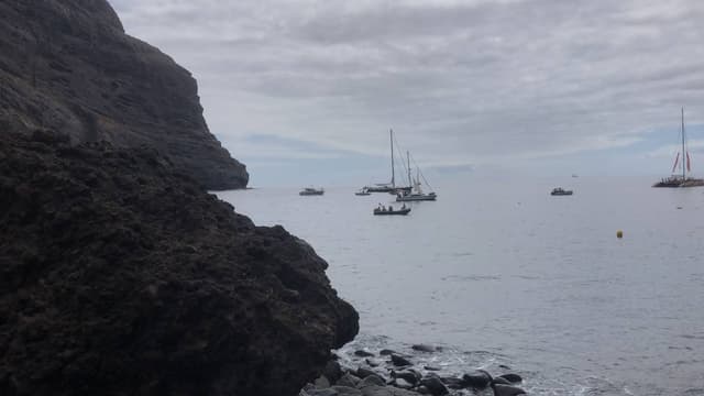 Photo 2 by Johannes M. (10/18/25)