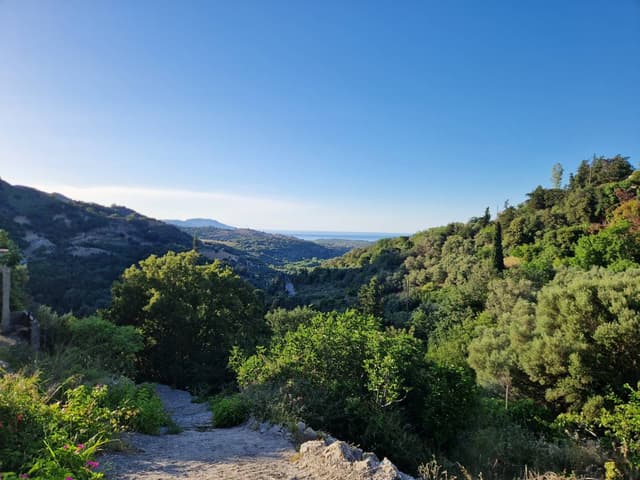 Photo 7 by Cozmolici D. about renting a Fiat Panda in Crete (6/15/24)