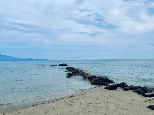 Photo 6 by Victoria A. about hiring a Nissan Pulsar in Zakynthos (27/04/25)