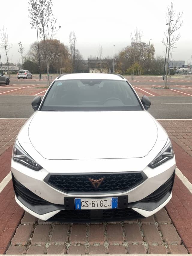 Фото 2 от Serhii K. об аренде Skoda Octavia STW в Болонье (07.12.25)