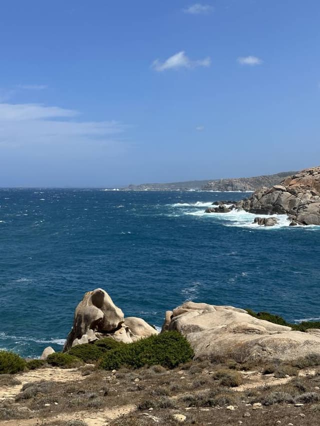 Photo 6 by Natalia V. about renting a MG 3 in Alghero (7/29/23)