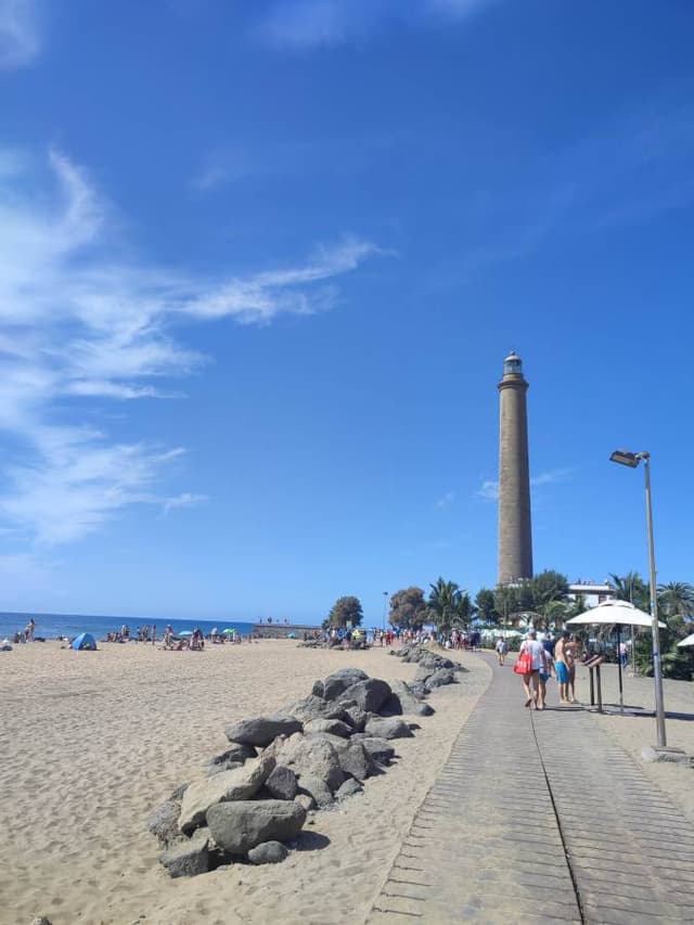 Foto 4 de Vanesa S. sobre el alquiler de un Toyota Aygo en Gran Canaria (30/10/22)