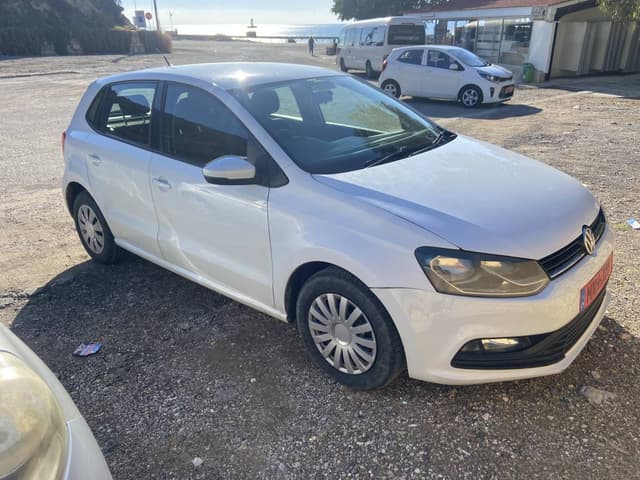 Photo 3 by Stefan S. about renting a Skoda Fabia in Paphos (1/5/25)