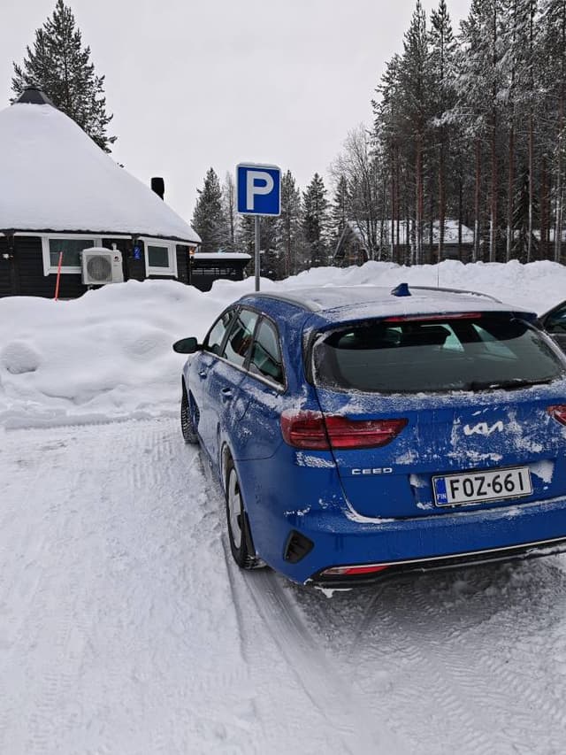 Zdjęcie wykonane przez Sylwester B. dotyczące wynajmu Kia Rio na Lotnisku Rovaniemi dnia (2.02.25)