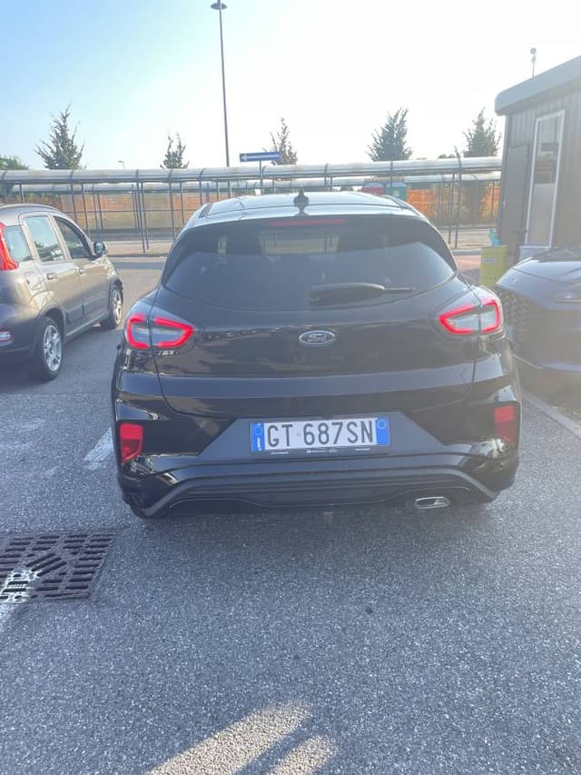Photo by Nataliia L. about renting a Ford Puma in Bergamo (7/28/24)