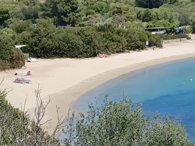 Foto 3 di Fabrizio B. sul noleggio di una Peugeot 107 a Olbia (10/05/24)