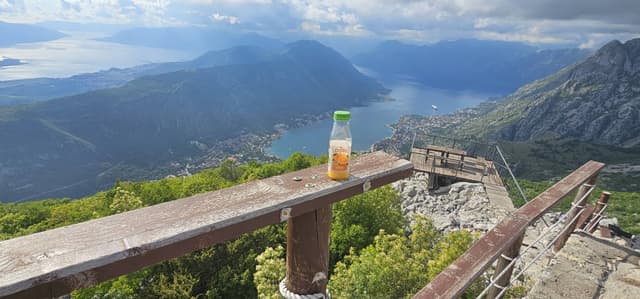 Photo 2 by Ofer S. about renting a Peugeot 5008 in Tivat (5/21/25)