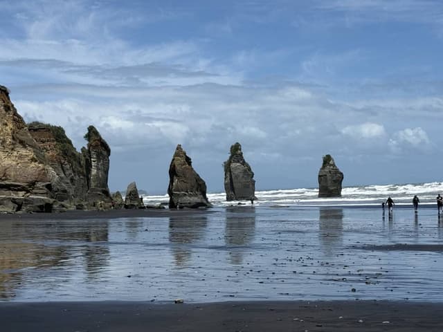 Photo 8 by Alain B. about hiring a Mazda Demio at Christchurch Airport (20/11/25)