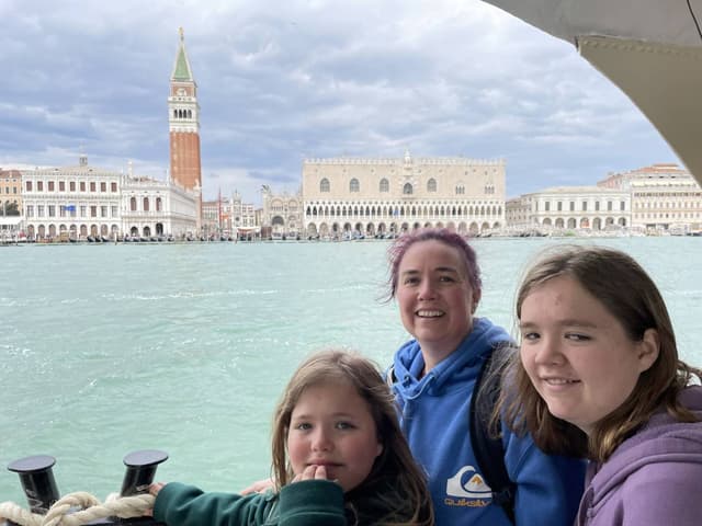 Photo 5 by Jay L. about hiring a Fiat 500X in Verona (06.04.25)