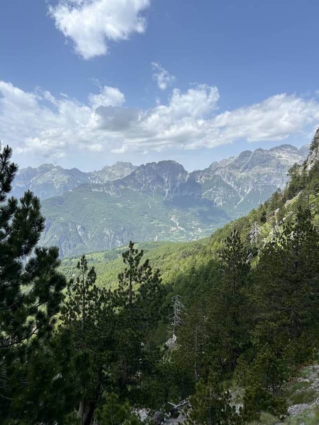 Photo 3 by Brenton W. about renting a Hyundai i10 in Albania (6/17/24)