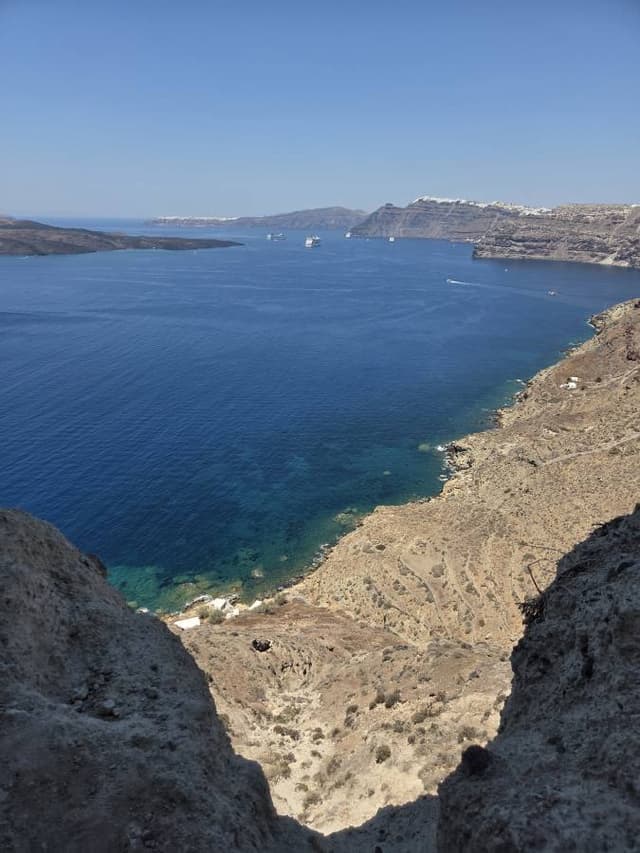 Foto 5 van Dirk L. over het huren van een Fiat 500 Cabrio op Santorini luchthaven (17-7-25)