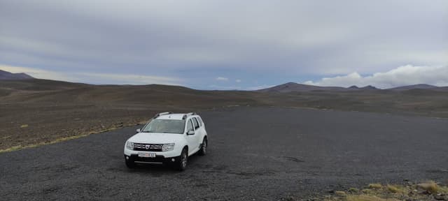 Foto 5 di Valter F. sul noleggio di una Nissan Juke a Keflavik (12/09/23)