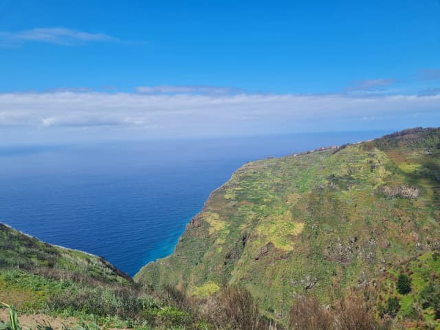 Foto 9 de Joana Catarina D. sobre o aluguer de um Peugeot 208 em Madeira (23/04/24)