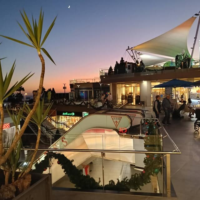 Photo 4 by Arnold W. about renting a Hyundai i10 at Lanzarote Airport (11/29/24)