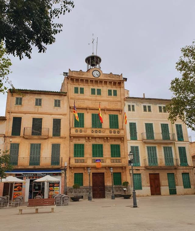 Foto 6 di michele S. sul noleggio di una Opel Corsa a Maiorca (14/09/24)