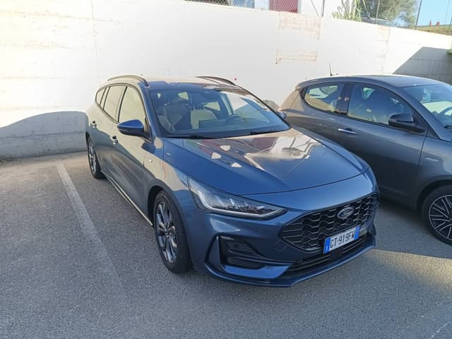 Photo by Guillermo C. about renting a Peugeot 108 at Cagliari Airport (4/7/25)