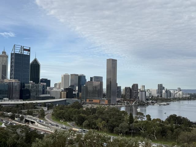 Photo 9 by Mohammad Ridzwan M. about renting a Hyundai Staria in Perth (6/15/25)