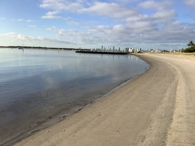 Photo 2 by Joy M. about renting a MG ZS in Gold Coast (11/30/23)