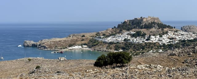 Photo 2 by Gayle G. about renting a Toyota Aygo at Rhodes Port (9/7/23)