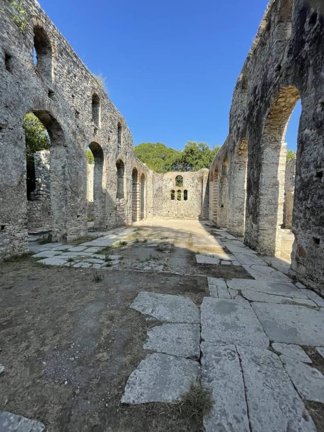 Foto 5 van Marianne B. over het huren van een Dacia Sandero Stepway in Albanië (13-7-23)