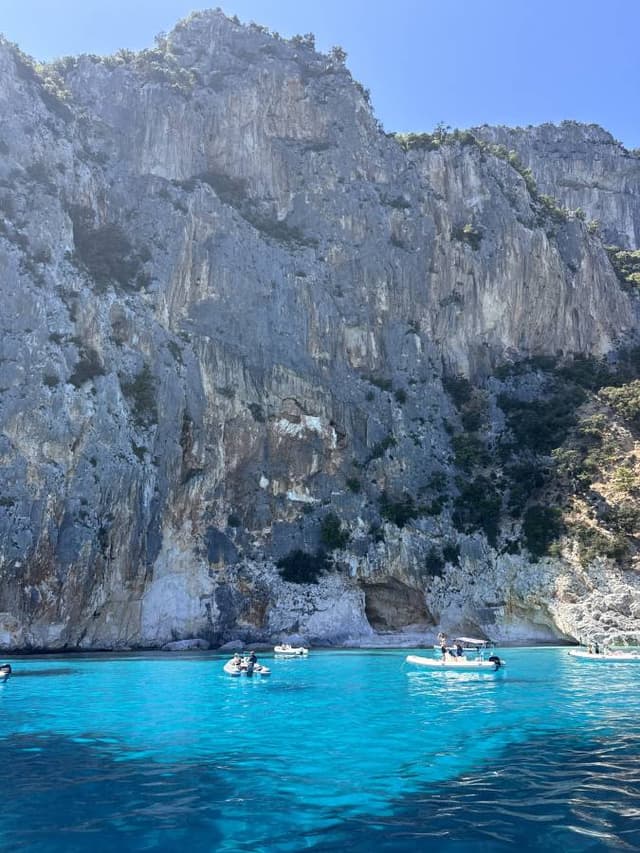 Photo 2 by Jorge G. about renting a Fiat 500X in Olbia (5/2/25)