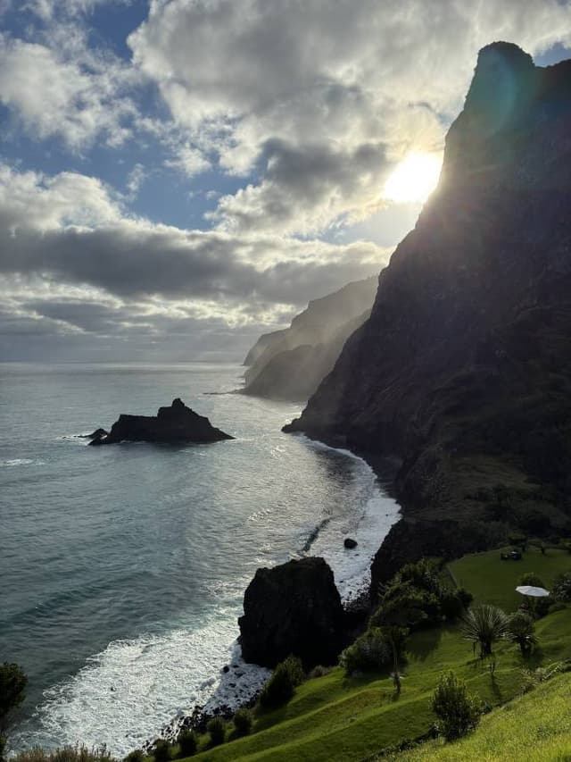 Photo 8 by Catherine H. about renting a Citroën C3 in Funchal (9/16/25)