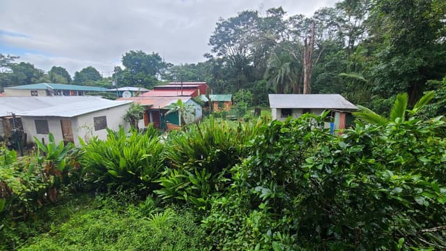 Photo 10 by David C. about renting a Mitsubishi ASX in Liberia (1/17/24)