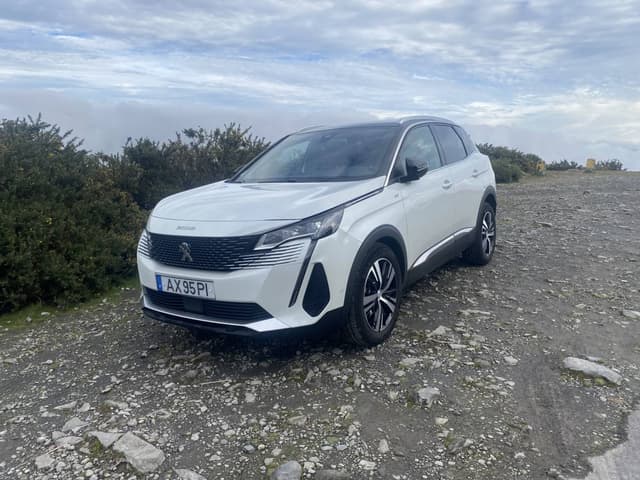 Photo by Jamie M. about hiring a Seat Arona in Madeira (11/01/24)