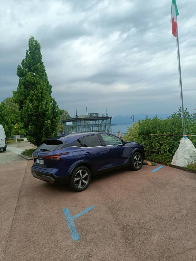 Photo 5 by Jolanda G. about renting a Ford Puma at Milan Airport Malpensa (8/3/25)