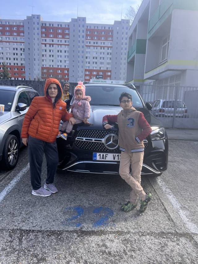 Photo 3 by Burhan J. about renting a Mercedes-Benz GLE in Czech Republic (4/9/25)