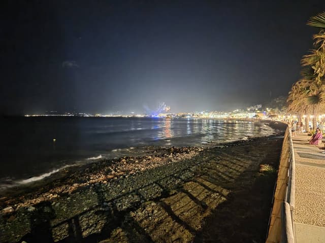 Mihaly R. 7. számú fényképe (25. 08. 10.)