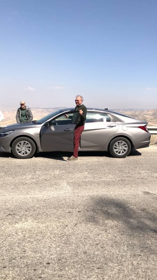 Foto di Elena B. sul noleggio di una Toyota Yaris ad Amman (21/02/23)