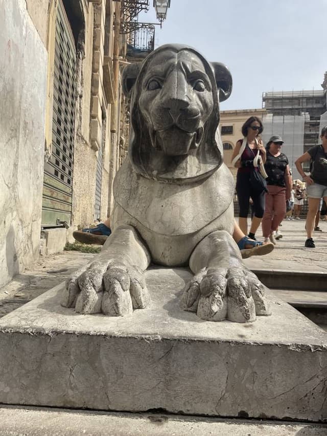Photo 5 by Tihomir M. about renting a Fiat 500X in Catania (10/3/25)